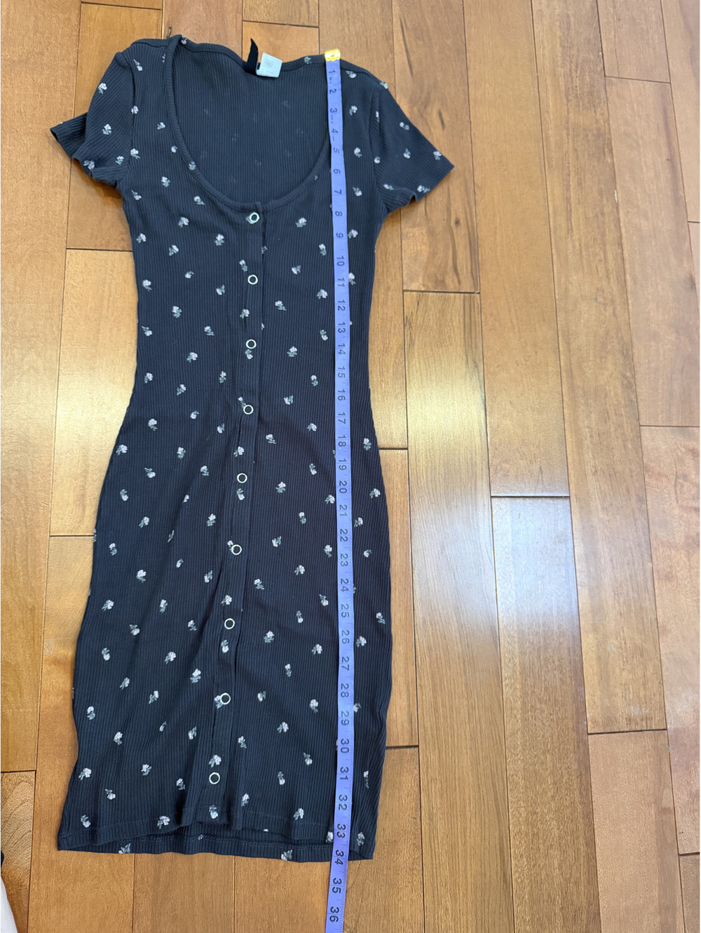 H&M Divided Black Floral Ribbed Button Front Mini Dress - Picture 4 of 8